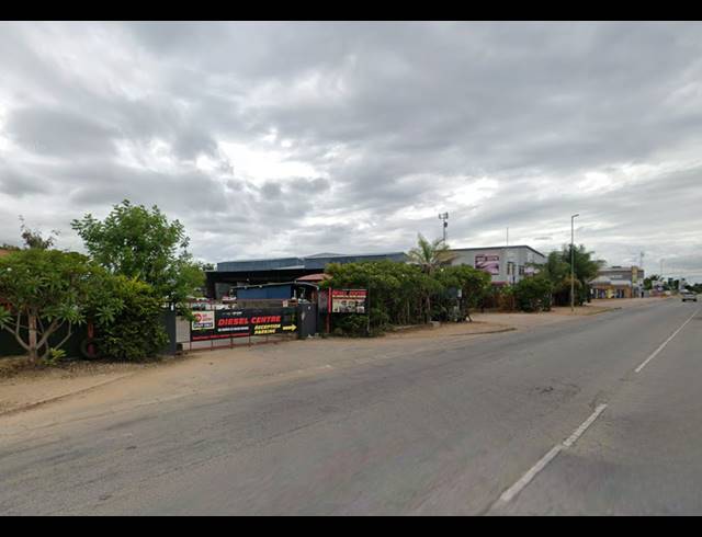 2,929M² INDUSTRIAL YARD FOR SALE IN LABORIA